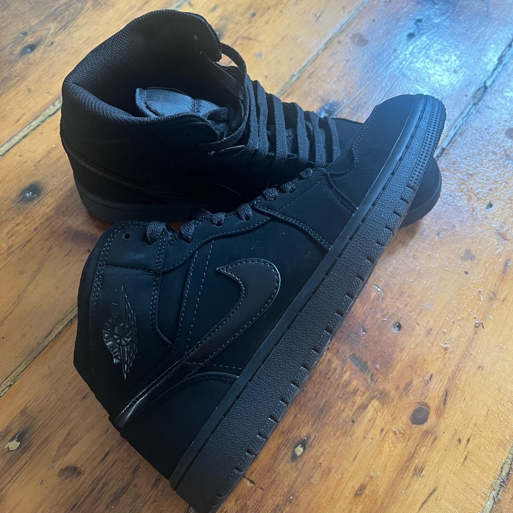 Nike Black High-Top Sneakers
